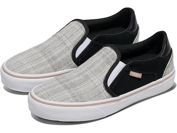 Vans Women's Asher Deluxe Slip-On Shoe - Sneakers