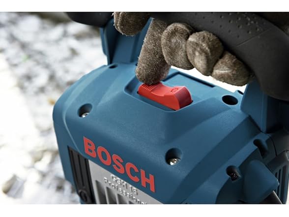 Bosch 11335K-RT 120V Jack 1-1/8-Inch Breaker Hammer Kit