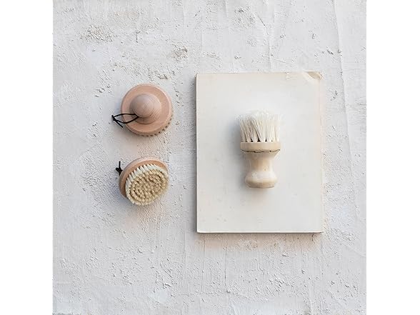 Creative Co-Op Beech Wood Body Brush with Round Handle and Leather Tie, Natural