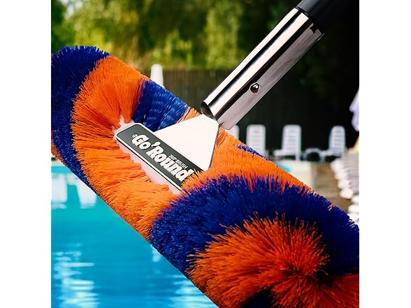 Blue Wave GoRound 360 Pro Pool Brush 18 inches