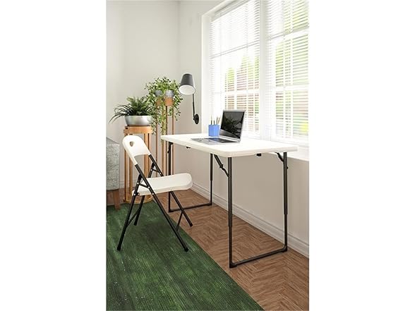 Cosco 4 ft. Centerfold Blowmold 