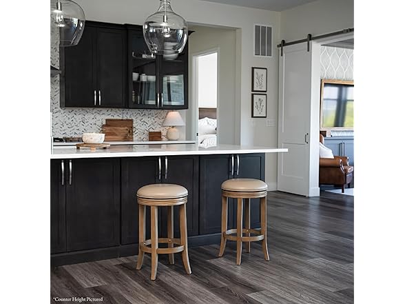 Maven Lane Eva 31" Swivel Bar Stool
