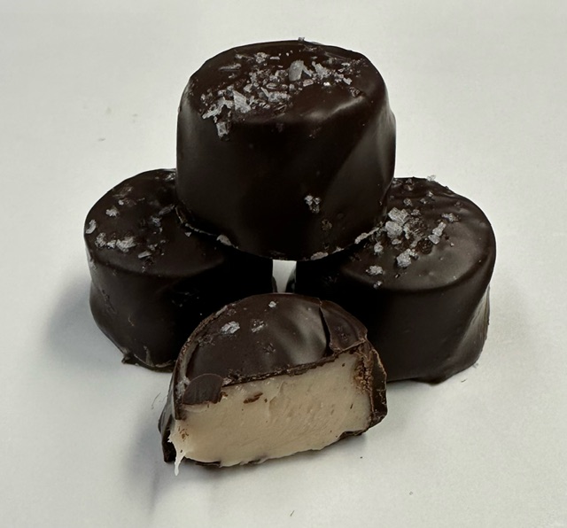 Salted Caramel Old Fashioned Creams Box - Gallery 4