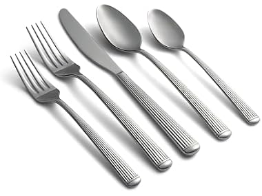 $16 Cambridge Chrysanne 20pc Silverware Set dealfomo