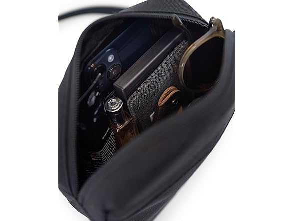 Herschel Supply Co. Herschel Classic Crossbody