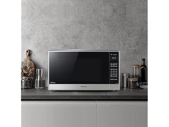 Panasonic PA590022 2.2 cu. ft. Microwave