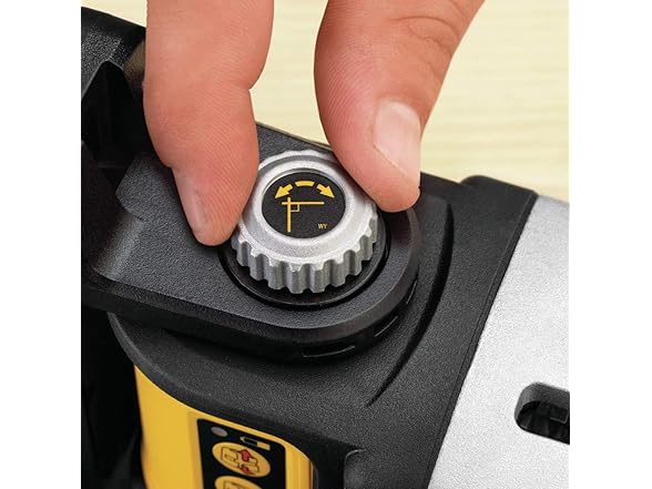 DEWALT DW089K Line Laser, Self-Leveling, 3-Beam