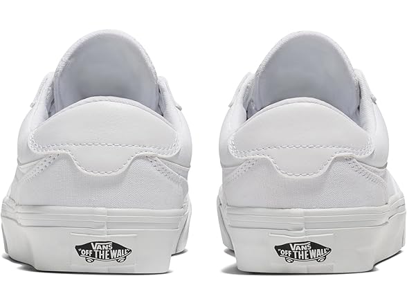 Vans Women's Brooklyn LS Shoe
