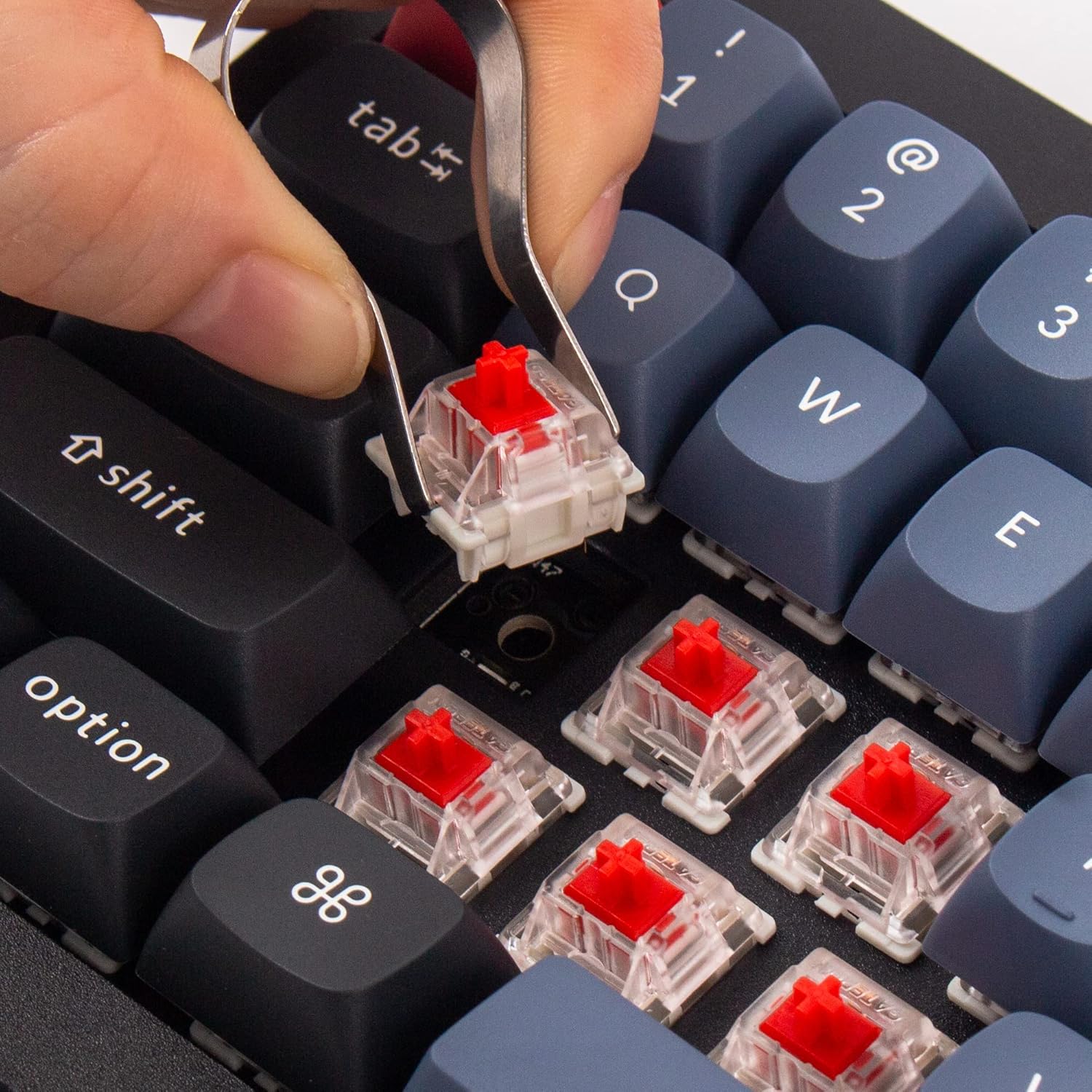 Keychron Q4 Wired Custom Mechanical Keyboard - Gallery 19