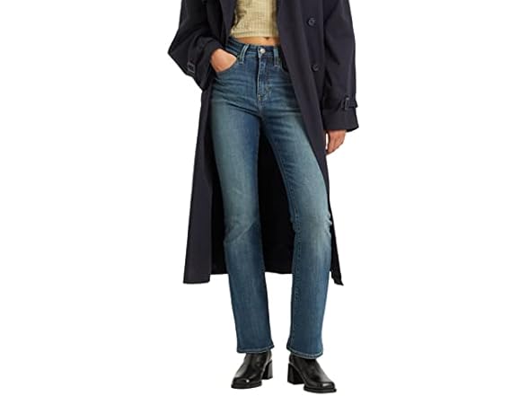 Levi's Women's 725 High Rise Bootcut Jeans
