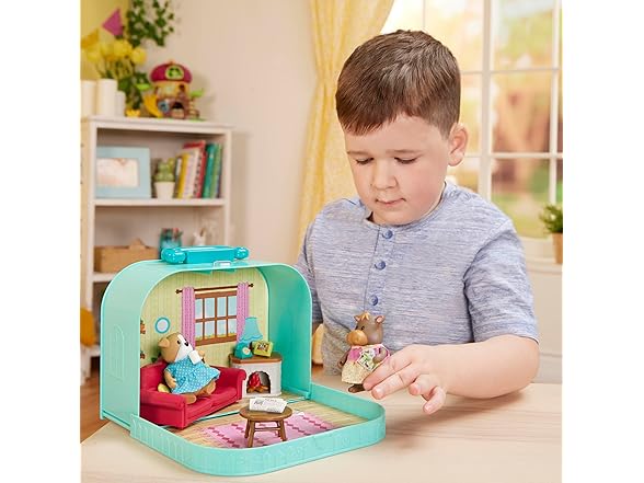 Li’l Woodzeez Living Room Playset