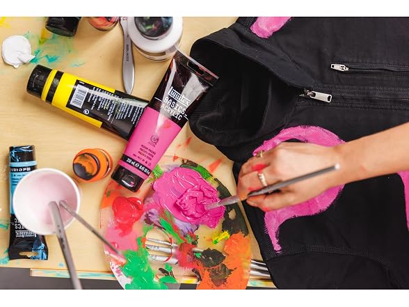 Liquitex Basics Acrylic Paint 4oz 810 Light Portrait Pink