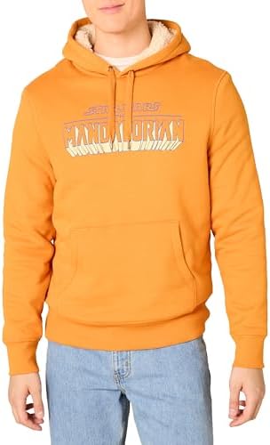 Amazon Essentials Disney | Marvel | Star Wars Men's Sherpa-Lined Pullover Hoodie Sweatshirt, Star Wars Mando, X-Small