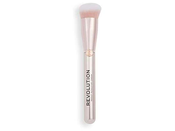 Revolution, Create Angled Foundation Brush (R8)