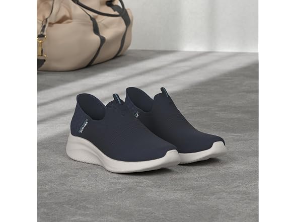 Skechers Women's Hands Free Slip Ins Ultra Flex 3.0 Smooth Step