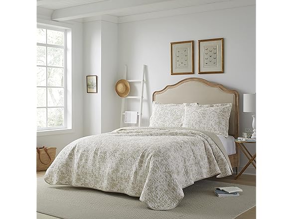 Laura Ashley - King Quilt Set, Soft Cotton