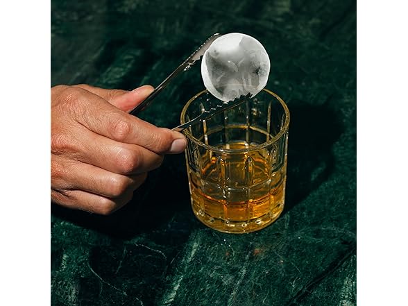 Newair Countertop Whiskey Ice Ball Maker - Gallery 13