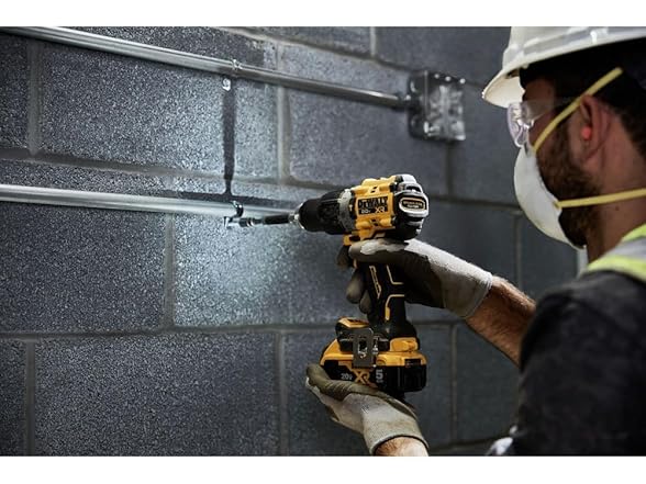 DEWALT DCD805B 20V MAX Hammer Drill Kit