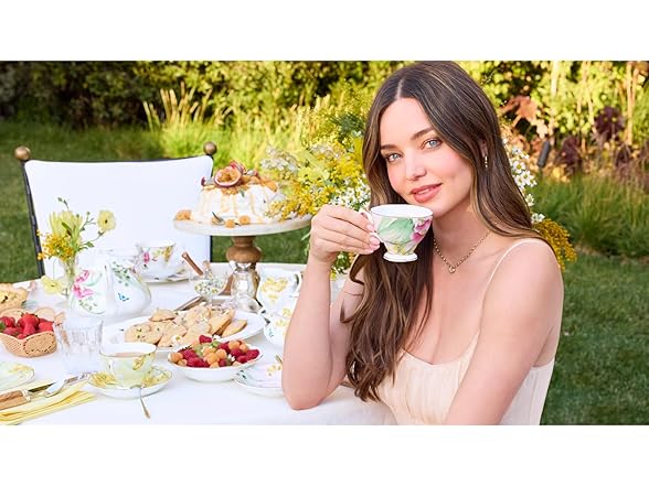 Miranda Kerr Australiana Teacup & Saucer White