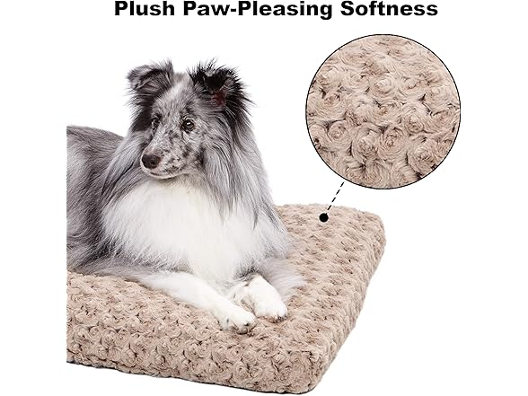 Deluxe Mocha Ombré Swirl Plush Pet Bed
