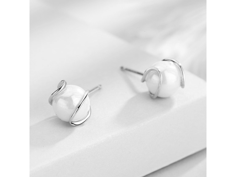 AAA IGT-DAAS-DEBS5817 Cultured Pearl Caged Studs Silver 