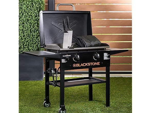 Blackstone 2450AZ 28" Omnivore Griddle Bundle with Soft Cove (Open Box)