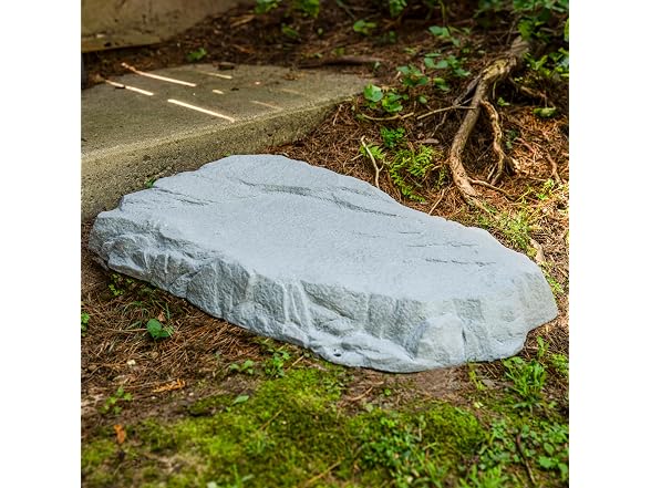 Sunnydaze 3.5” H Flat Faux Landscape Rock Cover