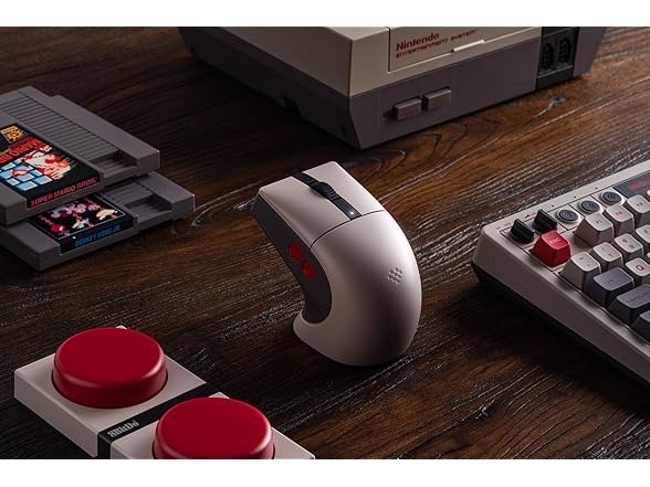 8BitDo Retro R8 Mouse with Charging Dock