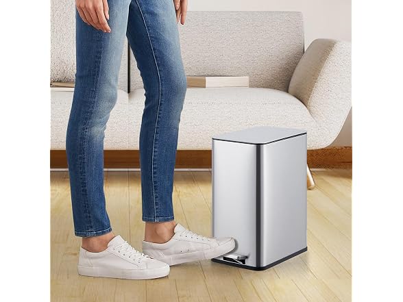 OUTLANE 2.64 Gallon Stainless Steel Kitchen Trash Can