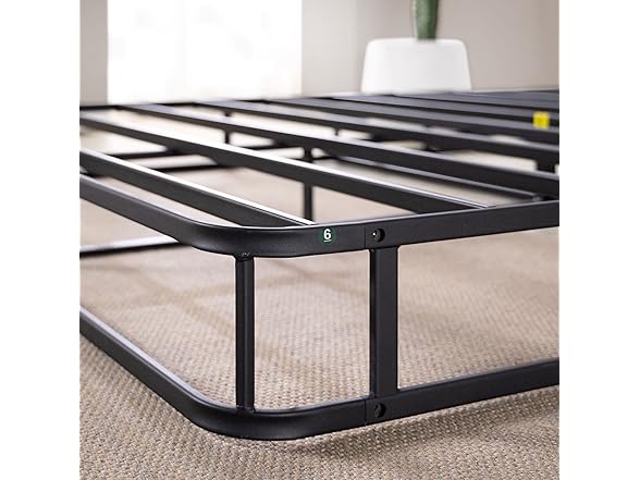 ZINUS 7 Inch Metal Smart Box Spring, Cal King