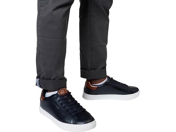 Mario Lopez Cliff Low Top Sneaker