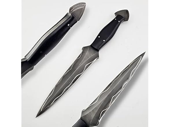 Vetus Dagger Knife with Sheath 6 inches