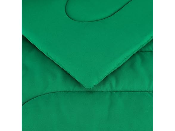 Amazon Basics 5Pc Kids Bedding Set, Twin