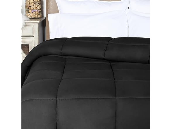 Superior Brushed Solid Reversible Down Alternative Comforter