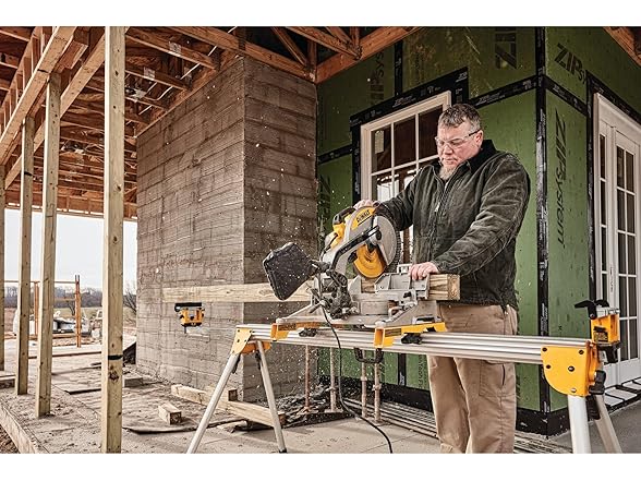 Dewalt DWS715 DEWALT 12-Inch Miter Saw, 15-Amp, Single Beve