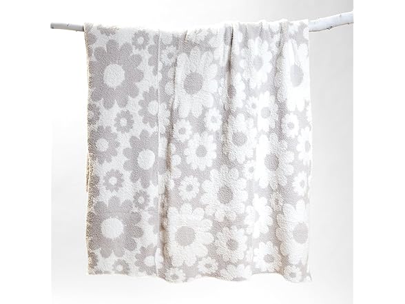 CARSTENS, INC. Luxury Soft Stretchy Plush