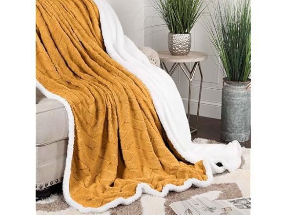 Superior Fleece Reversible Lattice Blanket