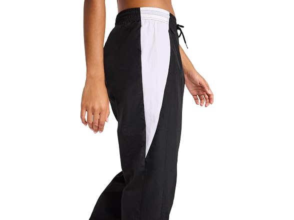 Reebok Women (XS) Bv Woven Pant