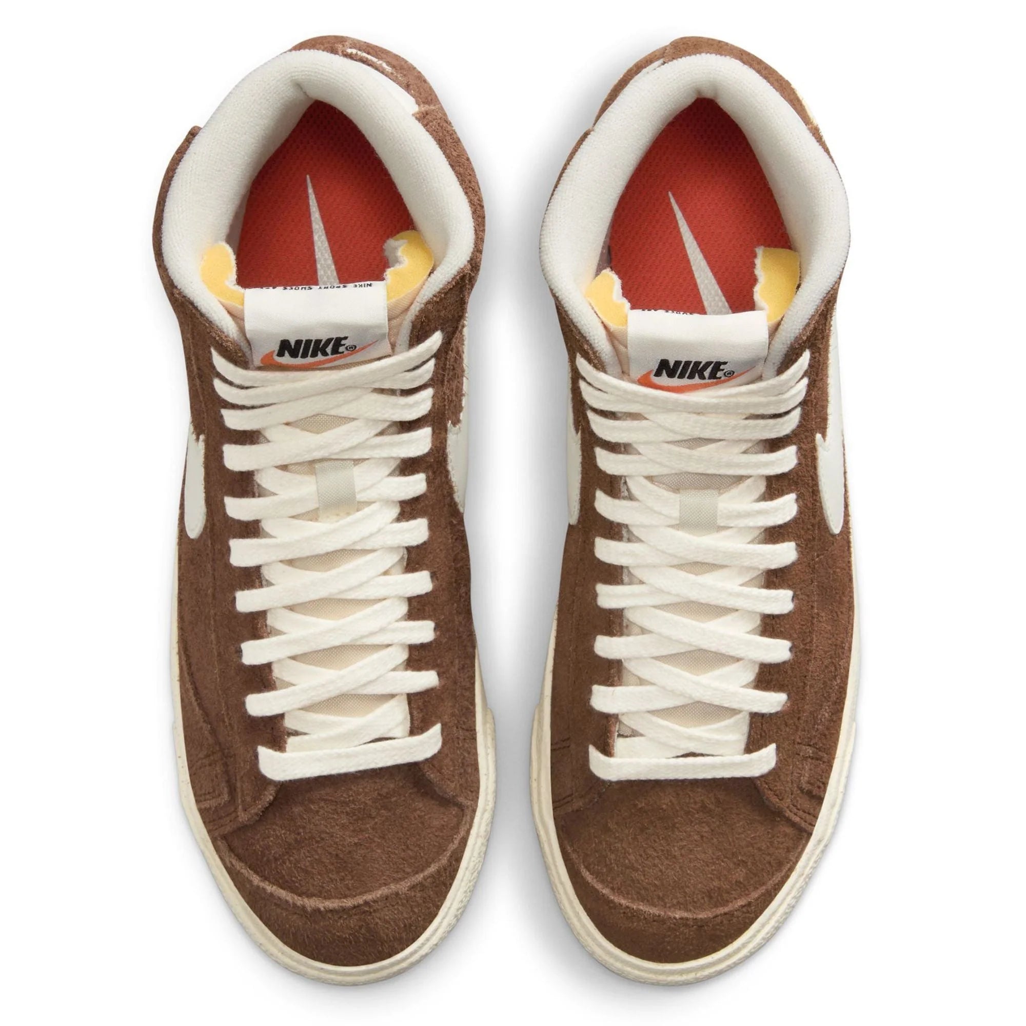Nike Women's Blazer Mid '77 Sneaker - Gallery 7