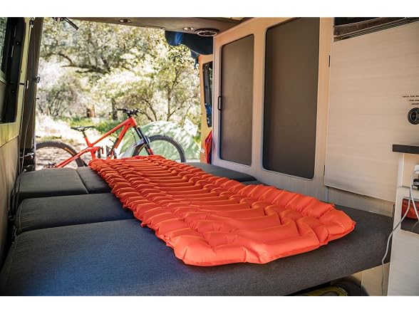 FlexRest Insulated Cloud Core Inflatable Sleeping Pad
