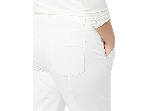 Amazon Essentials Women (8) Stretch Chino Pants