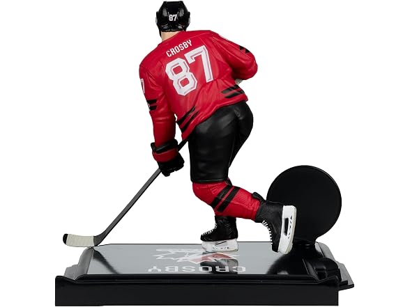 McFarlane Toys- Sidney Crosby 7in Posed Figure