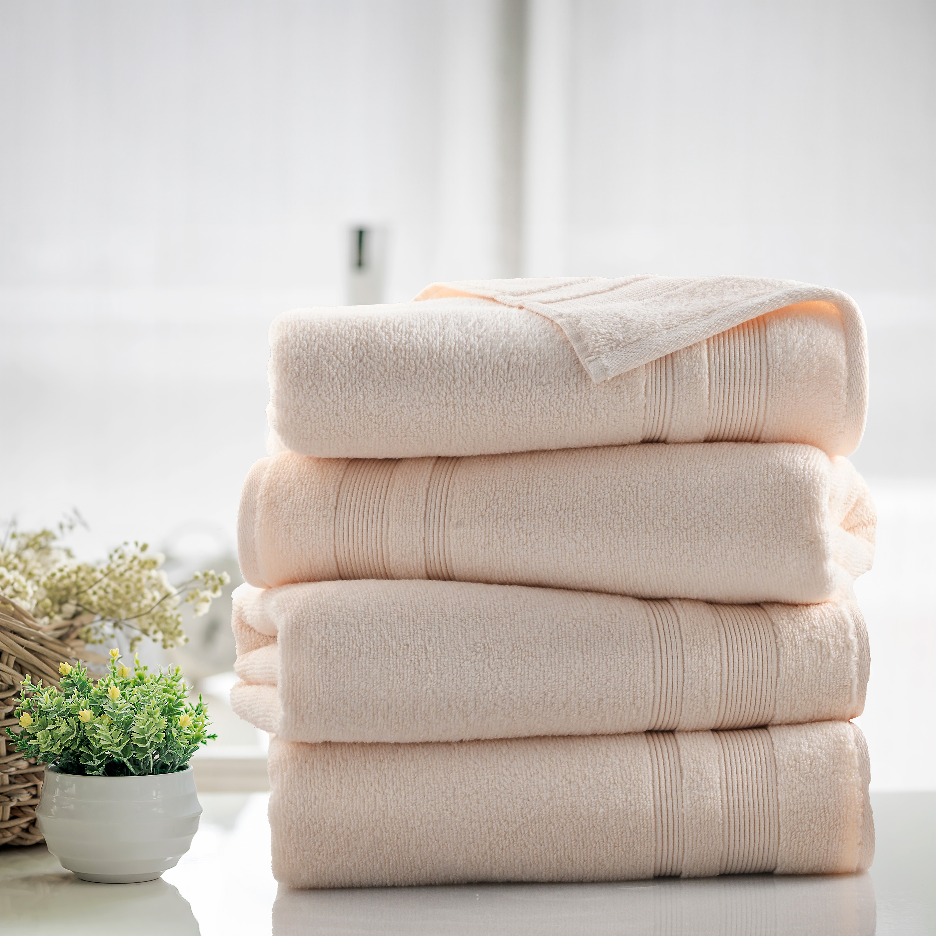Kathy Ireland 4 Pc Plush Bath Towels - Gallery 12