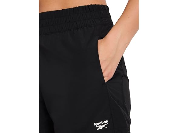 Reebok Women (XL) Marathoner Track 4.5” Short