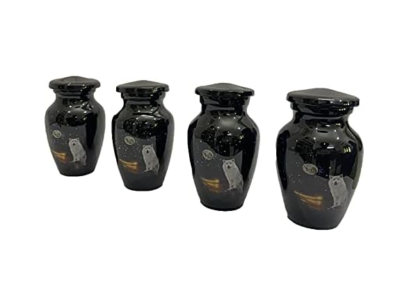 HLC URNS White Wolf Night Full Moon Keep