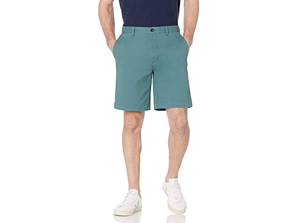 Amazon Essentials Men Classic-fit 9" Short