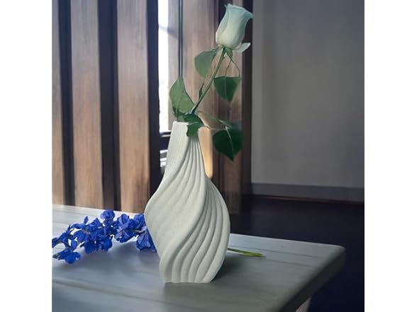 Chic Vignette Rustic Minimalistic Vase