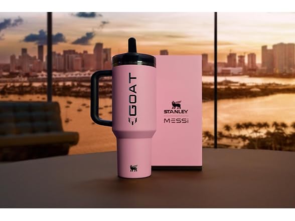 Stanley x Messi Quencher ProTour Flip Straw Tumbler | 40 OZ