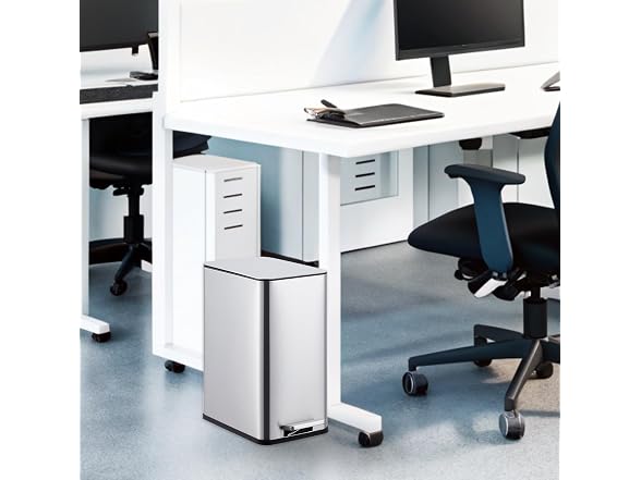 OUTLANE 2.64 Gallon Stainless Steel Kitchen Trash Can