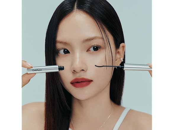  Oddtype Unlimited Curl Lift Mascara Skin